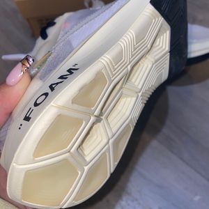 off white zoom fly laces